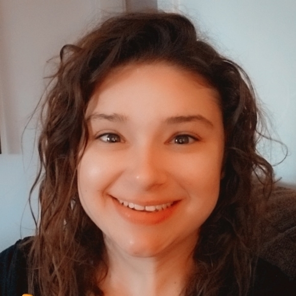 Meet your Posher, Ashton - Picture 1 of 1